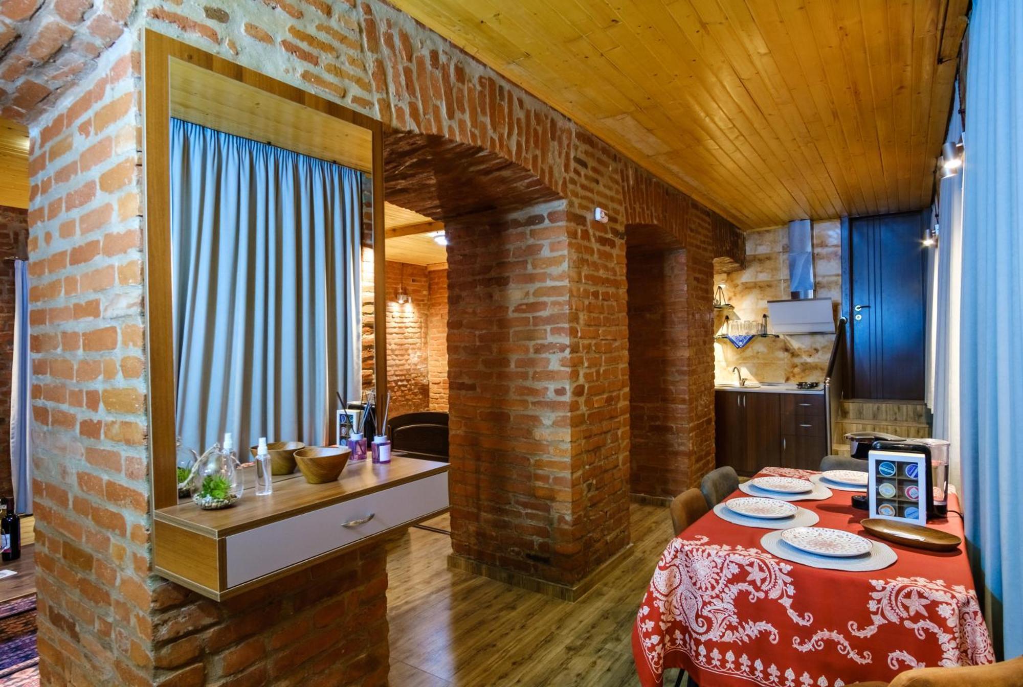 Bb Residence Sololaki Tbilisi Rum bild