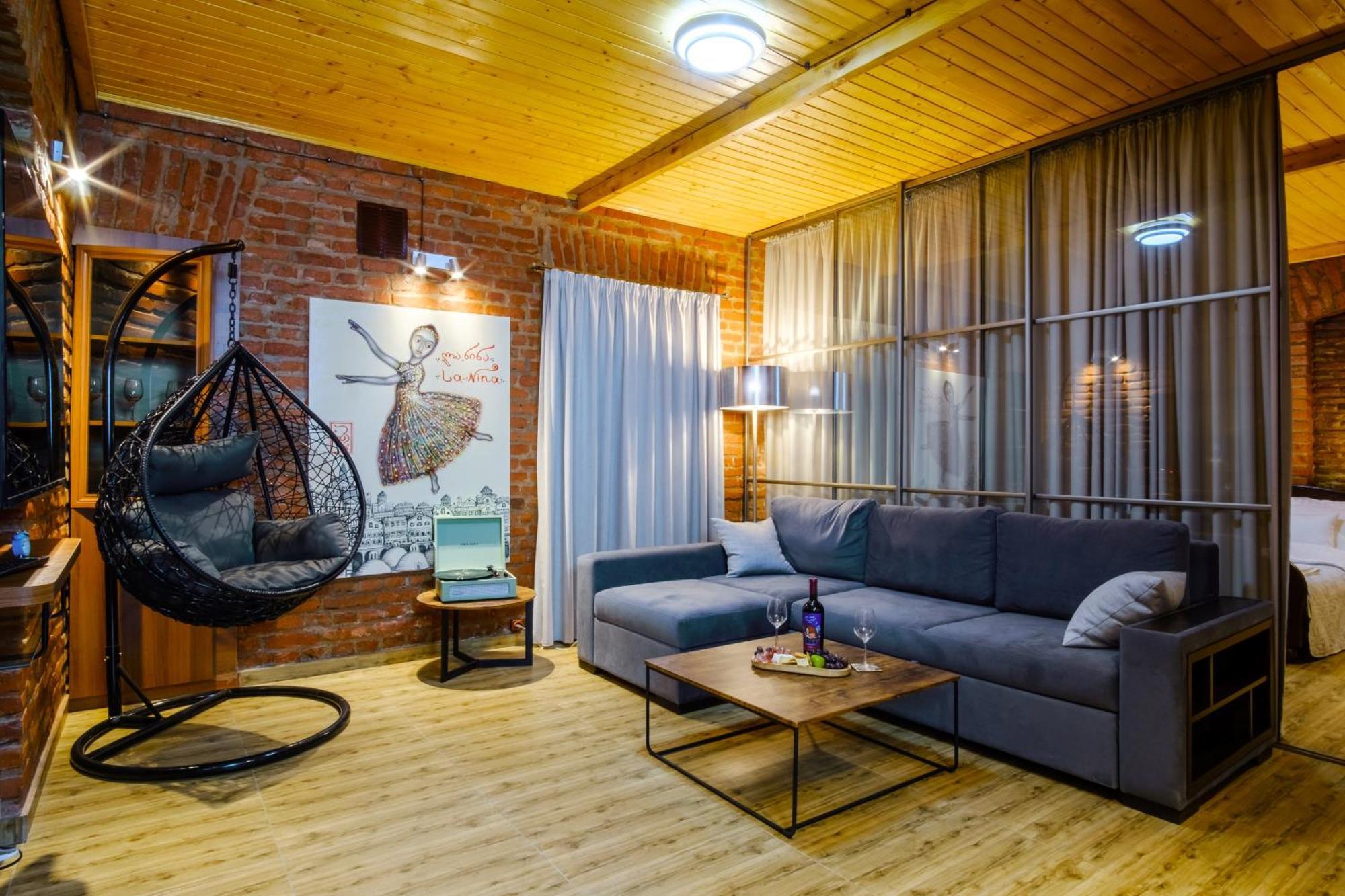 Bb Residence Sololaki Tbilisi Rum bild